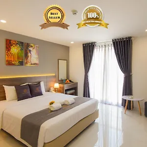 3* Hotel Hera Airport