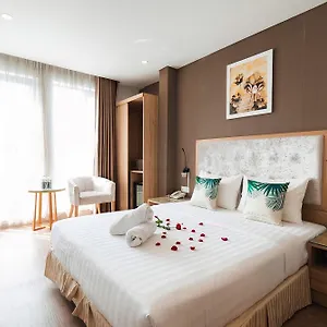 3* Hotel My - Airport